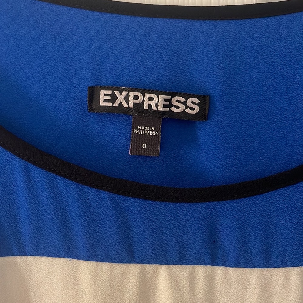 Express Color Block Dress - Picture 2 of 3